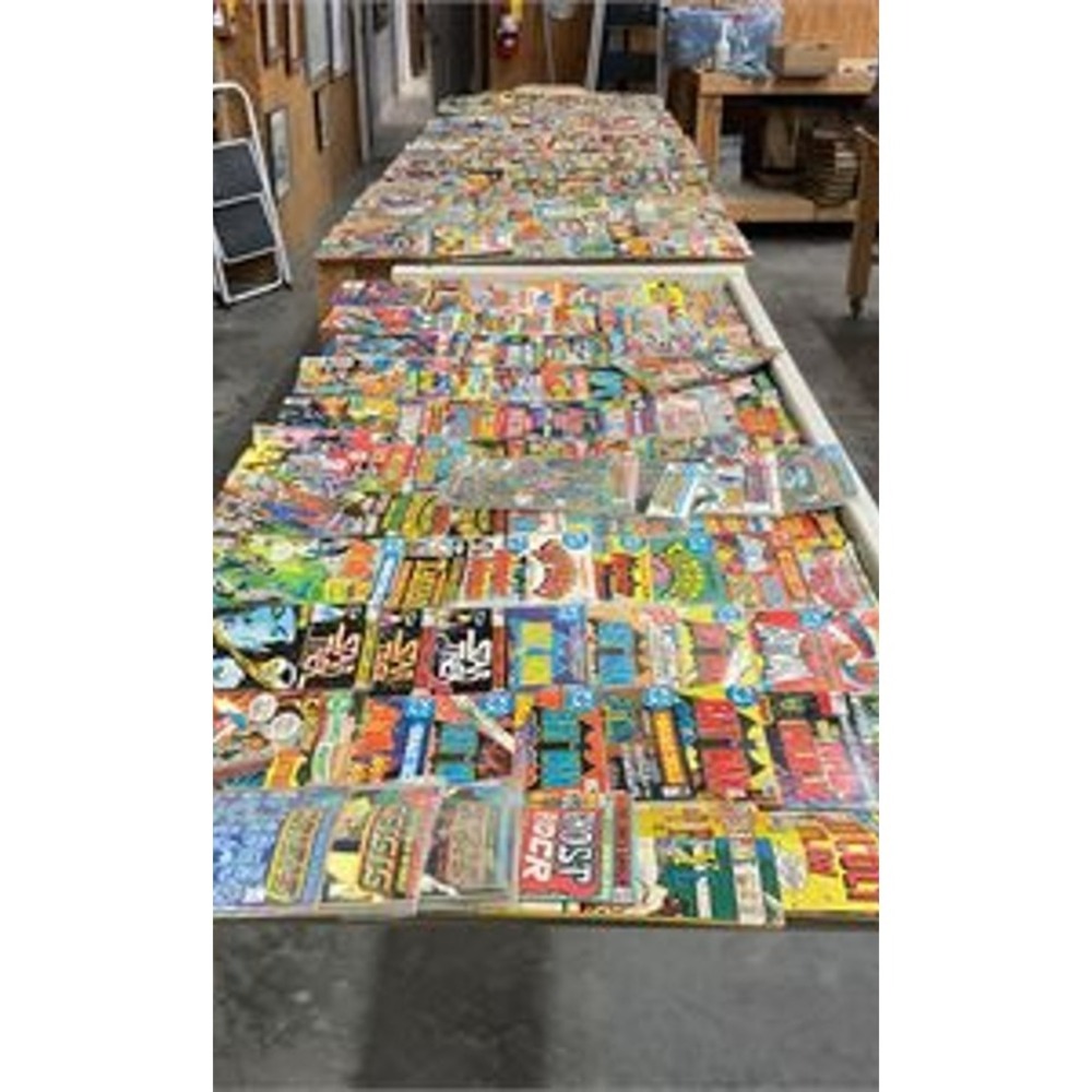 Vintage Comic Book Lot 250+ Marvel DC Batman Hulk Superman Star Wars Collection